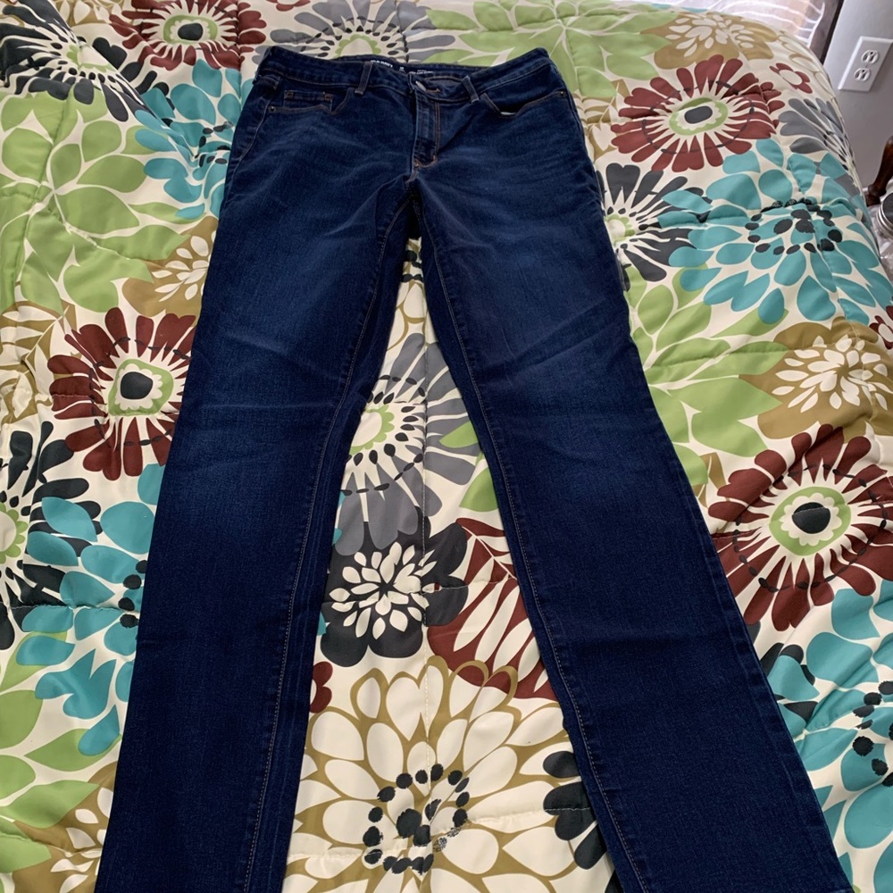 Old Navy Mid Rise Pop Icon Skinny Jeans